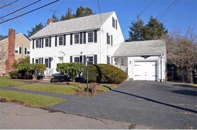 11 Garfield Rd, Milton, MA 02186 - photo 2