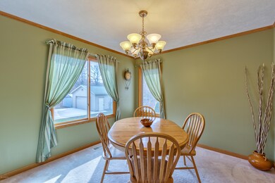 9581 Chickadee Dr, Newaygo, MI 49337 - photo 6