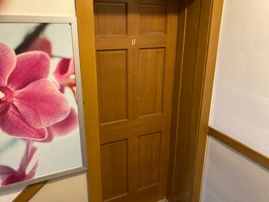 5510 W Barry Ave unit 1, Chicago, IL 60641 - photo 2