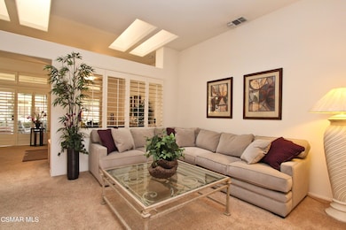 004_Light and Bright Interior