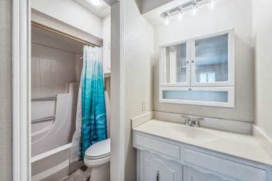 6226 Tezcuco Ct, Granbury, TX 76049 - photo 7