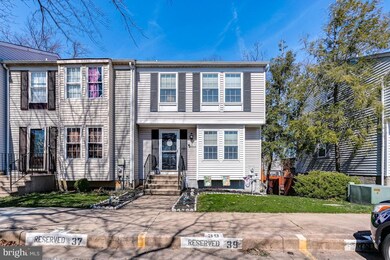 7241 Procopio Cir, Columbia, MD 21046 - photo 2