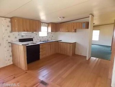 2988 Burney Rd, Asheboro, NC 27205 - photo 5