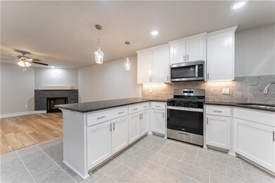 503 W Arkansas St, Gentry, AR 72734 - photo 7