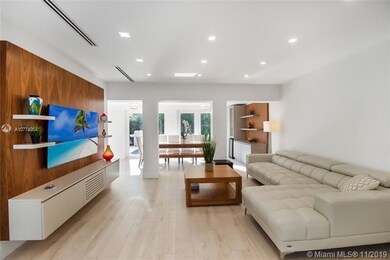 750 Myrtlewood Ln, Key Biscayne, FL 33149 - photo 3