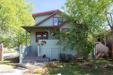 Exterior Front_KI_IMG_6903-SMALL