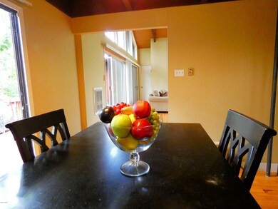 806 Remuda Ct, Hawley, PA 18428 - photo 4