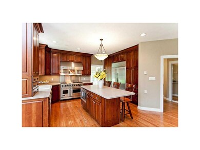 170 Abbotsford Rd, Cedar Rapids, IA 52403 - photo 6