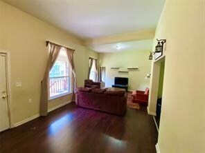 610 W 6th St, Bonham, TX 75418 - photo 2