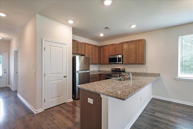 1330 Warrens Way, Manning, SC 29102 - photo 4