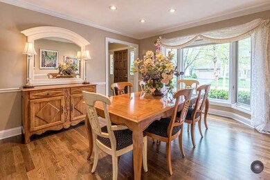 2271 University Dr, Naperville, IL 60565 - photo 4