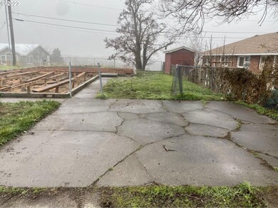 813 SE 6th St, Pendleton, OR 97801 - photo 7