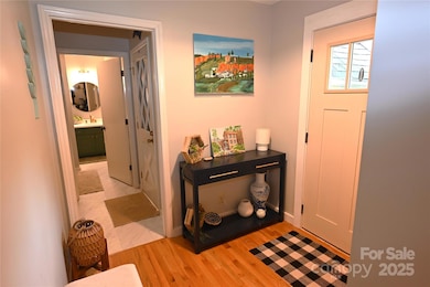 410 2nd Ave NW, Conover, NC 28613 - photo 5