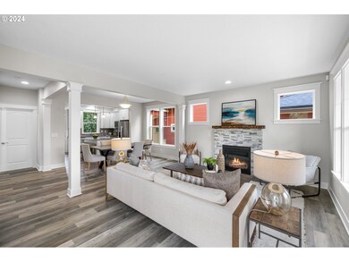 Living Room/Dining Room