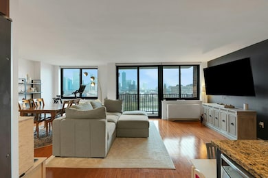 700 Grove St unit 11K, Jersey City, NJ 07310 - photo 2