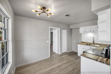 123 W Orleans Ave, Sapulpa, OK 74066 - photo 6