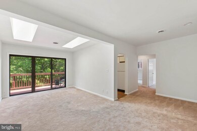 2704 Dartmouth Rd unit 7, Alexandria, VA 22314 - photo 6