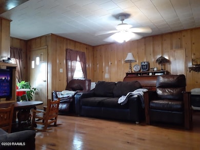 1507 Julia St living room 2