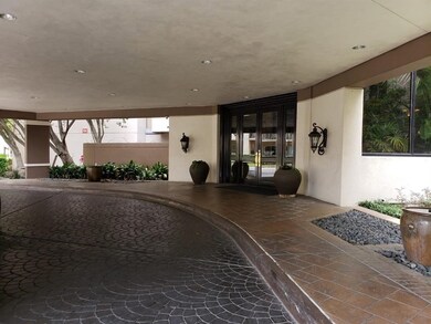 Sage Condominiums unit 704, Houston, TX 77056 - photo 4
