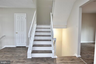 5820 Wye Oak Commons Ct unit 10, Burke, VA 22015 - photo 4