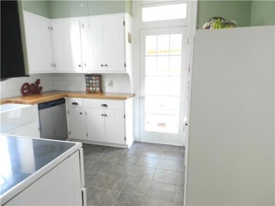 28 E Longview Ave, Columbus, OH 43202 - photo 3