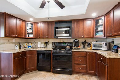 166 Devon Ct, Old Bridge, NJ 08857 - photo 7