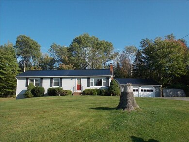 7 Cleveland Ave, Dexter, ME 04930 - photo 3
