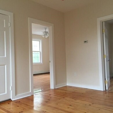 29 Poplar St unit 1, Newport, RI 02840 - photo 7