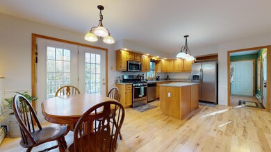15-web-or-mls-32-Highland-Farm-Road-1016