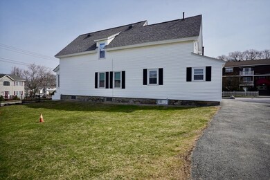 274 Mount Vernon St, Lawrence, MA 01843 - photo 4