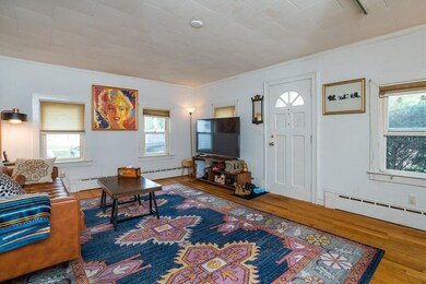 28 West St, Easthampton, MA 01027 - photo 4