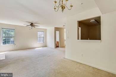 20044 Gateshead Cir, Germantown, MD 20876 - photo 6