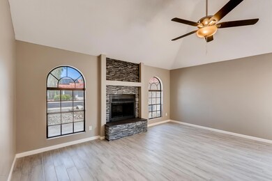 7207 W Mcrae Way Glendale AZ-print-002-0