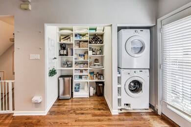 1775 W Altgeld St unit F, Chicago, IL 60614 - photo 6