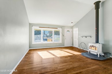 9 Jeanne Dr, Neptune, NJ 07753 - photo 2