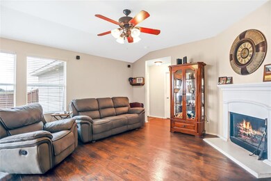 672 Austin Ln, Lavon, TX 75166 - photo 5