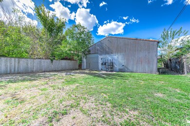 6714 Dumble St, Houston, TX 77021 - photo 3