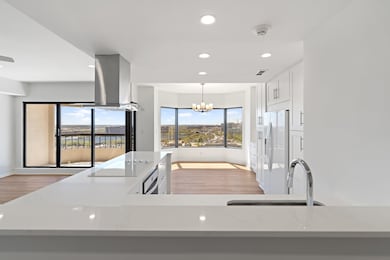 Fully renovated 16th floor 2/2 shows like new cons