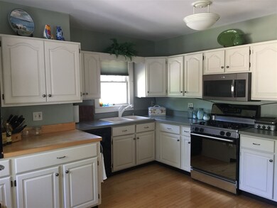 255 S Prospect St, Burlington, VT 05401 - photo 5