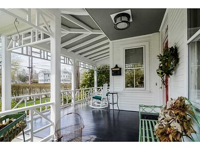 85 Central St, Narragansett, RI 02882 - photo 3