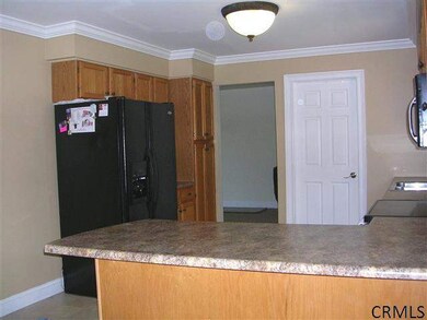 21 Lincoln Ave, Clifton Park, NY 12065 - photo 3