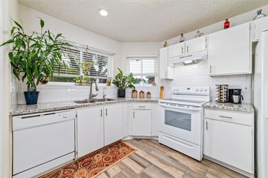 7407 Brookleaf Dr, Houston, TX 77041 - photo 6