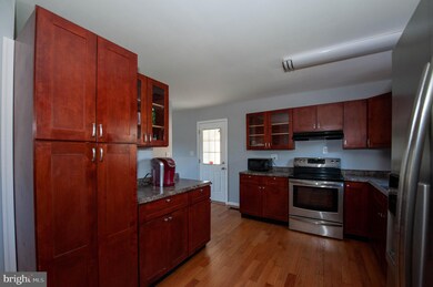 253 Marganza S, Laurel, MD 20724 - photo 4