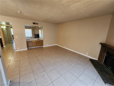 6244 Yerba Ln unit C, Las Vegas, NV 89108 - photo 5