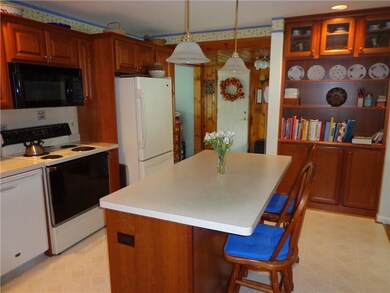 Kitchen - Note the lovely built-in features.