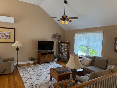 17 Lynwood St, Fall River, MA 02721 - photo 4