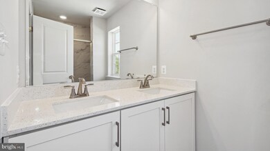 TBB Edinburgh Ct unit CRAFTON II, Charles Town, WV 25414 - photo 7