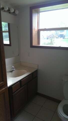 1518 Amarillo Dr, Carpentersville, IL 60110 - photo 6