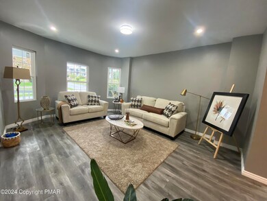 1526 Linden St, Scranton, PA 18510 - photo 2