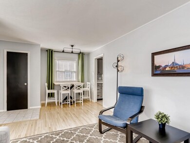 Additional Side Window Nook can be used as Dining 
